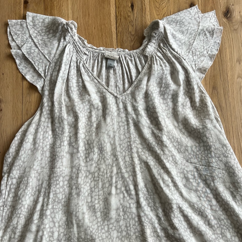 Flutter Blouse by A New Day, Size XL